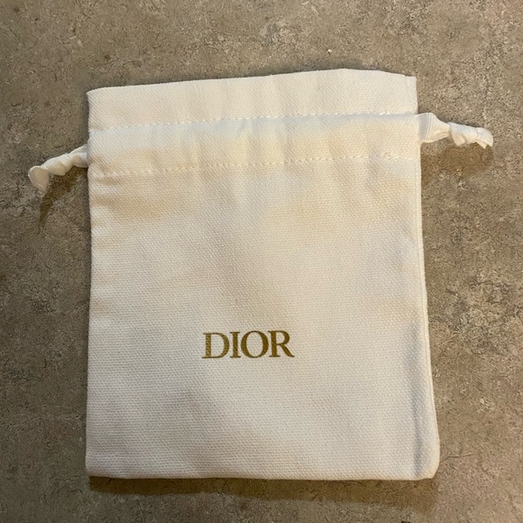 #4-Christian Dior Vintage V Shape Gold Tone and Clear Rhinestones Necklace - Picture 7 of 7